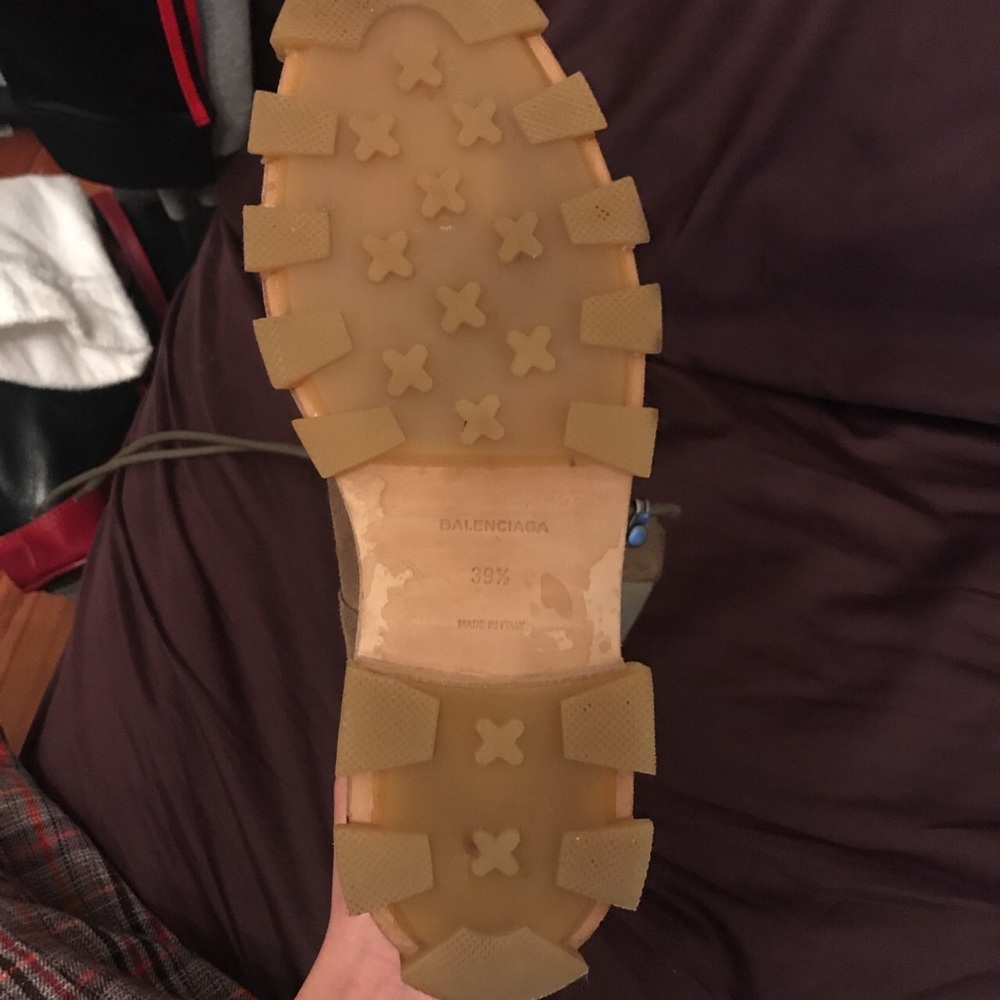FIRE BALENCIAGA BOOTS - Picture 3 of 5